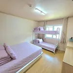 Happy Garden Guesthouse